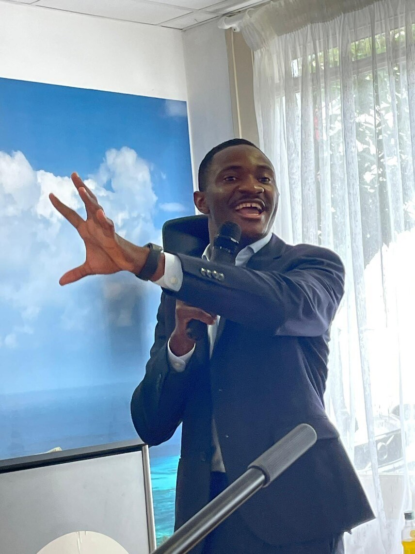 Pastor Marius KOMA